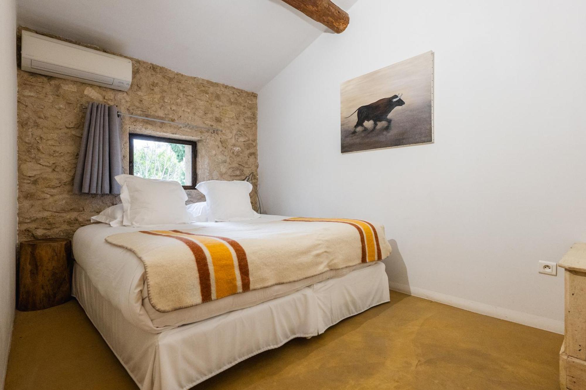Le Galinier Lourmarin, A Beaumier Guesthouse Номер фото