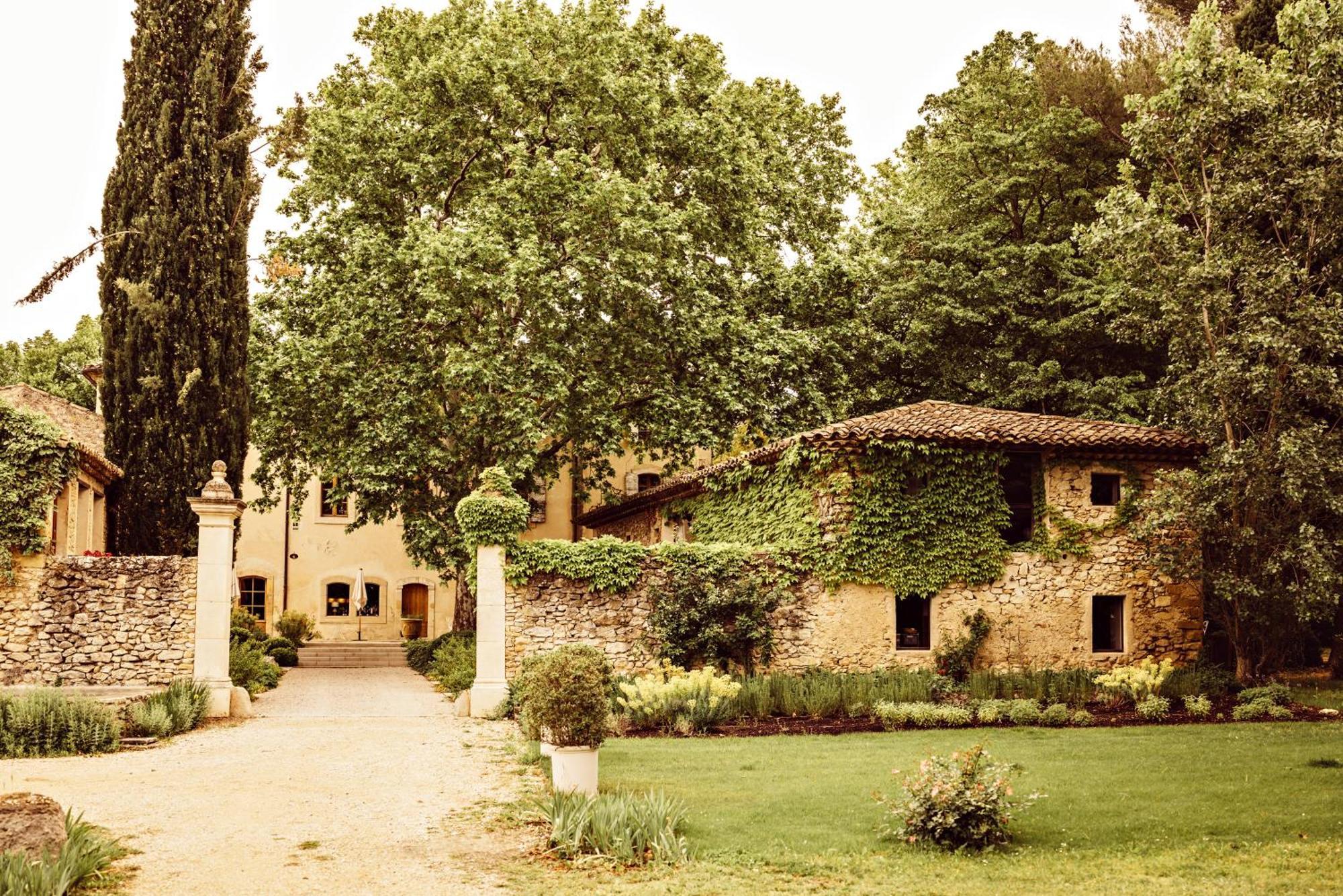 Le Galinier Lourmarin, A Beaumier Guesthouse Экстерьер фото